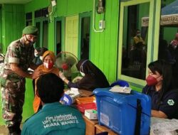 Gencarkan Pembentukan Herd Immunity, Koramil 0909/03 Muara Wahau Suntikan 400 Dosis Pertama Vaksin Astrazeneka