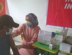 Laksanakan Jemput Bola, Binda Kaltim Kembali Gelar Vaksinasi Massal, 500 Dosis Disuntikan Kepada Warga Desa Danau Redan