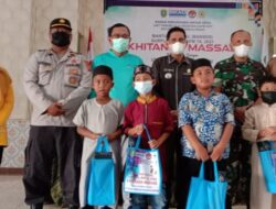 Danramil Sangkulirang  Hadiri Pelaksanaan Khitanan Massal, Sebut Wujud Kepedulian TNI dan Polri Terhadap Warga