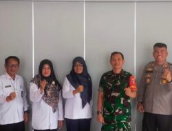Beri Arahan Dalam Pembentukan Sub Panitia Pilkades, Danramil Sangatta Ajak Semua Pihak Jaga Keamanan Tetap Kondusif