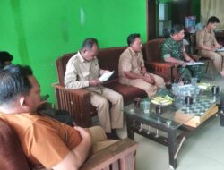 Hadiri Pembentukan Panitia Pilkades, Babinsa Rantau Pulung Sampaikan Pesan Danramil Sangatta