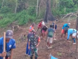 Manfaatkan Lahan dan Perkuat Ketahanan Pangan, Babinsa Koramil Muara Bengkal Ajak Warga Tanam Jagung