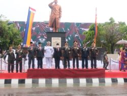 Samsun Hadiri Upacara HUT TNI ke-77 Tahun di Balikpapan
