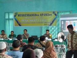 Babinsa Koramil Sangatta Hadiri Musrembangdes Mukti Jaya
