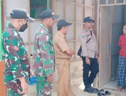 Ciptakan Lingkungan Bersih, Babinsa Koramil Bengalon Kawal Penertiban PKL