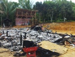 Bersama Ketua DPRD Kutim, Bupati Kunjungi Korban Kebakaran di Ranpul