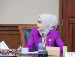 Perempuan Harus Berpolitik