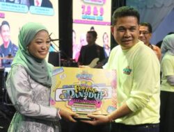 Joni Sebut Pentingnya ke Masyarakat