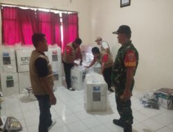 Jelang Pemilu 2024, TNI Polri dan Pengawas Amankan Areal Gudang Logistik