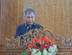 Fraksi Golkar Menguraikan Pandangan Terhadap Rancangan Perda