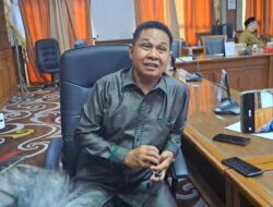 Ketua DPRD Kutim, Joni: Pemerintah Fokuskan Perbaikan Fasilitas Sekolah di Desa