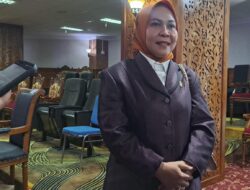Antrian Panjang, Hj. Fitriani: Ini Hanya Terjadi Di Kaltim