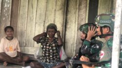 Menyentuh Pelosok Negeri, Giat TNI Berikan Pelayanan Kesehatan Keliling